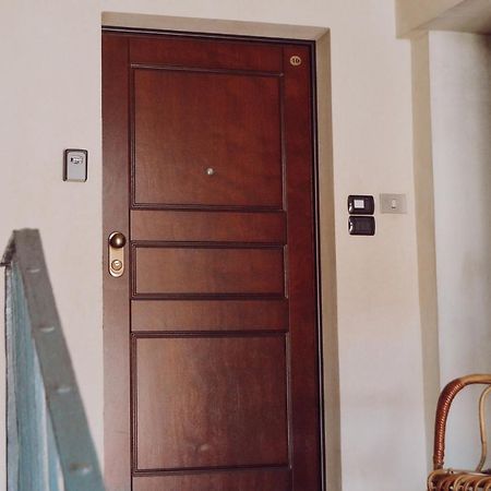 Historic Center Charming Apartment Free Wi-Fi Savigliano Dış mekan fotoğraf